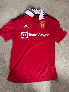 adidas Red Manchester United Home Jersey with White Collar Size 15-16Y Like New